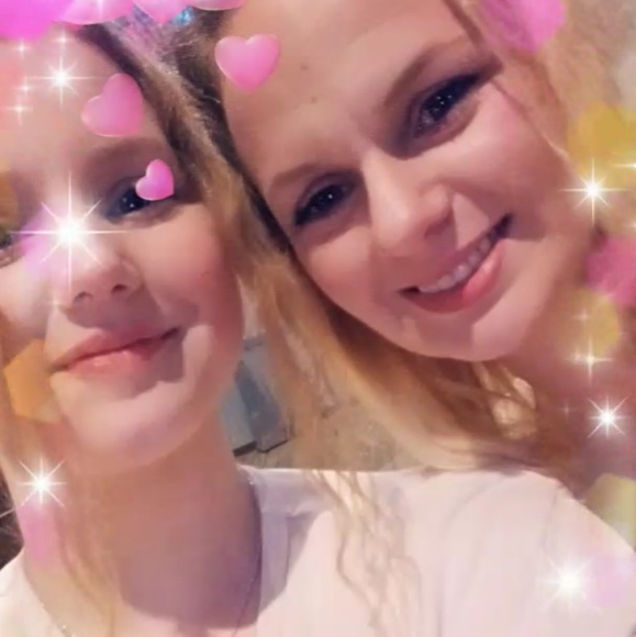 Meet your Posher, TESSA - Picture 1 of 1